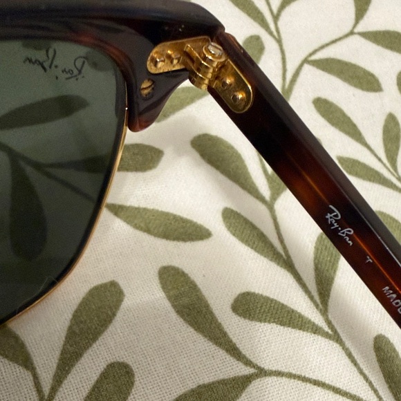 Ray-Ban Classic Clubmaster - Picture 4 of 6